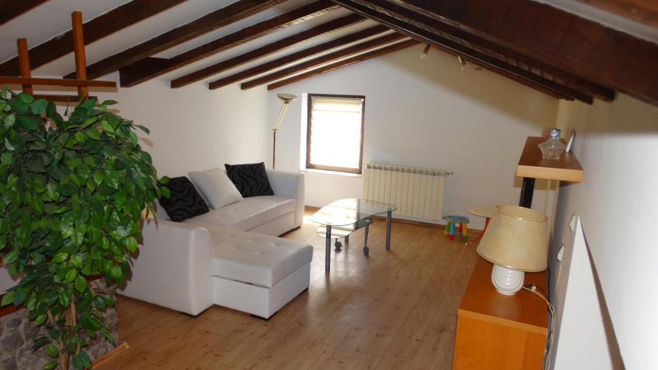Almar Apartment Jusici Екстериор снимка