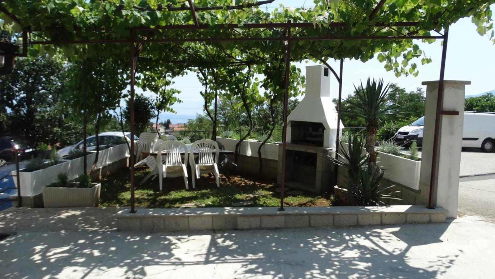 Almar Apartment Jusici Екстериор снимка