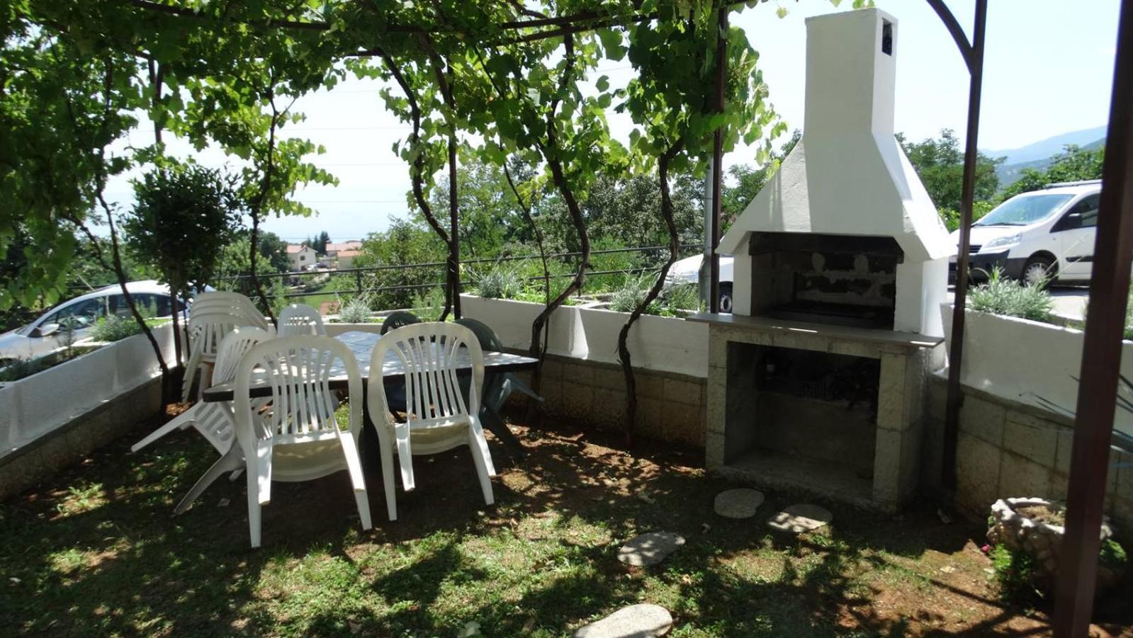 Almar Apartment Jusici Екстериор снимка